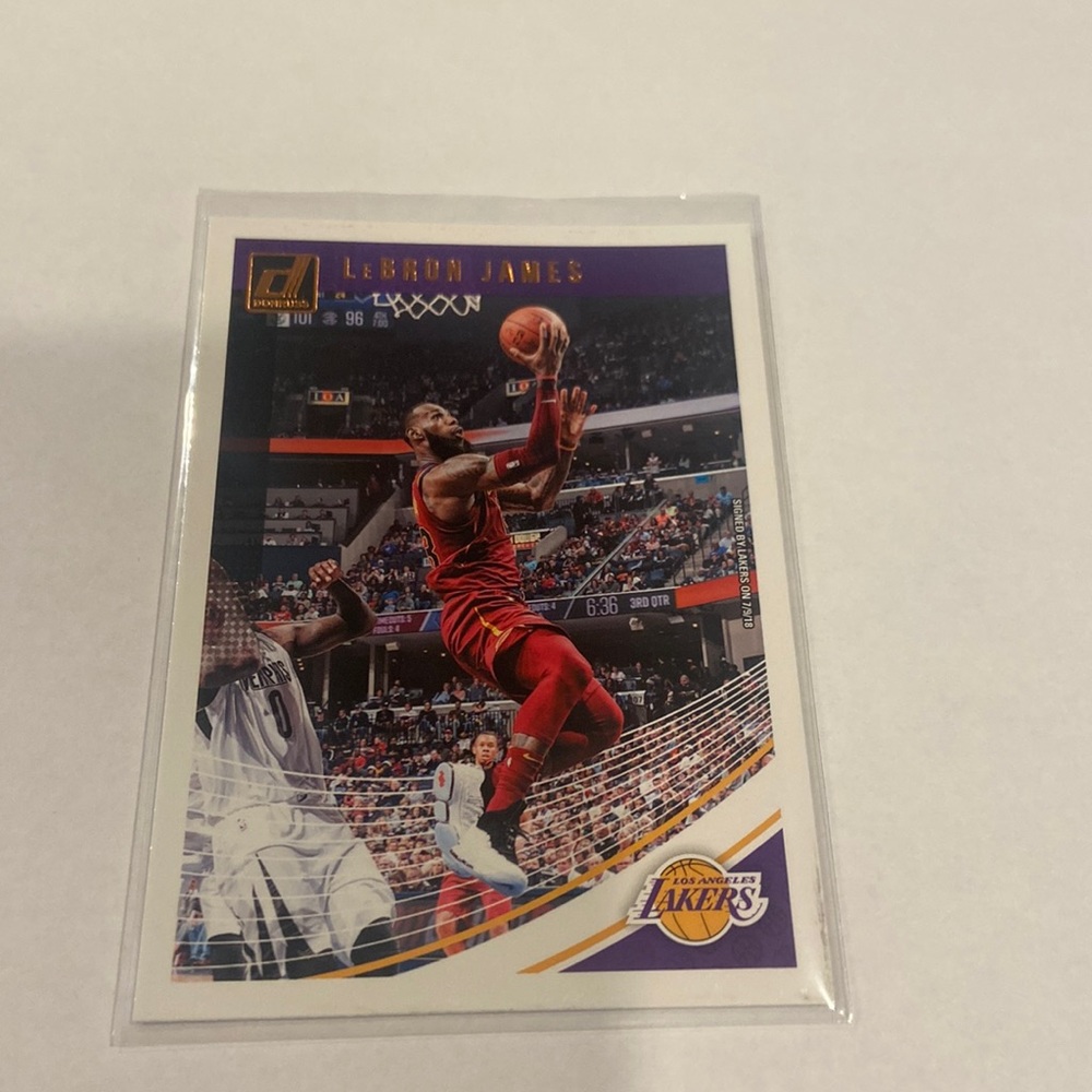 2018 Panini Lebron James Basketball Card #94